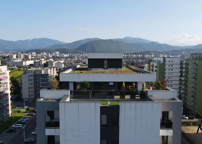 Mohost Valcom - Skyline Penthouse Escape Apartman *