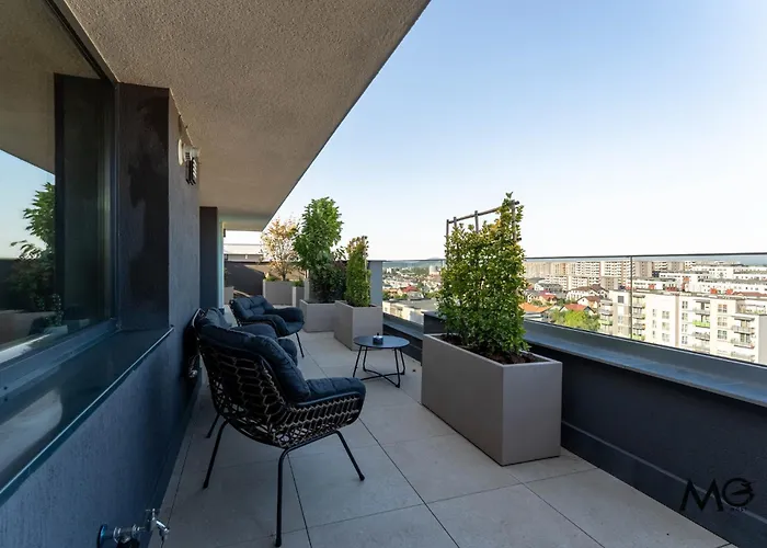 Apartman Mohost Valcom - Skyline Penthouse Escape